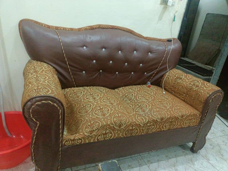 Bed and sofa set for sale 2