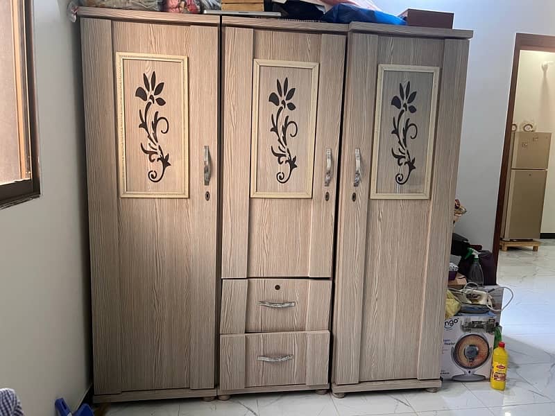 High Quality Wood 3 Door Cupboard urgent sell 0