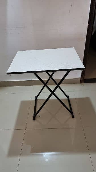 foldable portable tables for small apartments 1