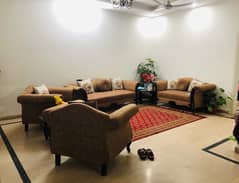 1 kanal 4bed uper portion for rent in pakistan town