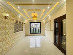 10 Marla House Available For Rent In Iqbal Block Bahria Town Lahore