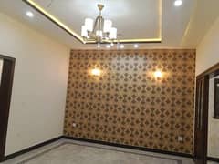 10 Marla House Available For Rent In Gulmoher Block Bahria Town Lahore