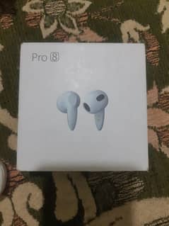 PRO 8 For sale With silicon case
