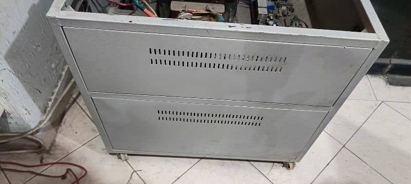 4000 Watts Desi Hand Made UPS - Heavy Duty - 48 Volts 4 Batteries 4