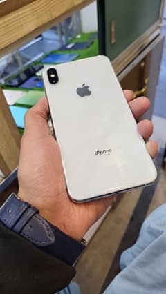 Iphone Xsmax PTA Approved 256 Gb White Colour