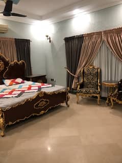 1 Kanal house corner Single Portion available for rent