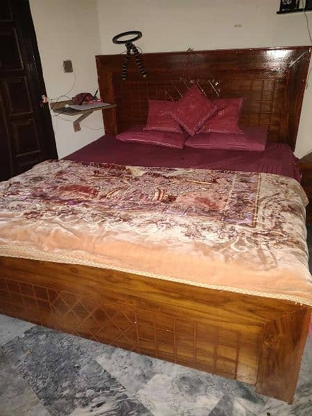 Complete Bed Set with side tables, Dressing Table, ShowCase, Wardrobe 0