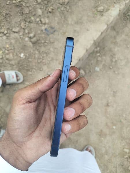 Iphone 12 mini 9