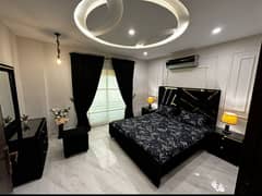 1 Bedroom VIP Full furnish flat per day available in Bahria town Lahore