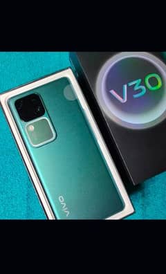 vivo v30 12ram 256gb 10 by 10 open box with box and charger