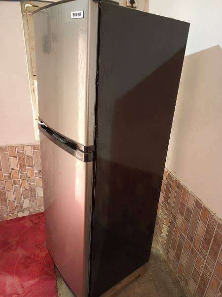 Orient Refrigerator Condition Good 1