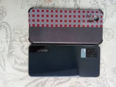 Vivo V21E