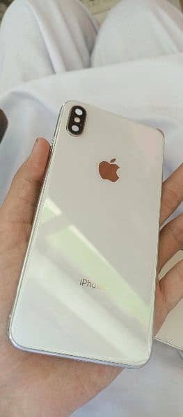 Iphone Xs maX 13