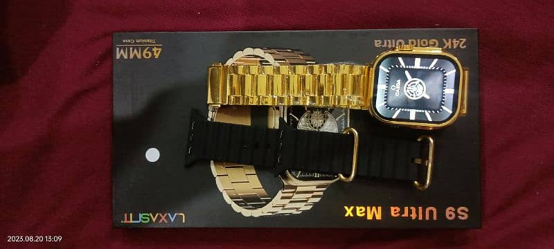 S9 Ultra Max Golden Smart Watch 7