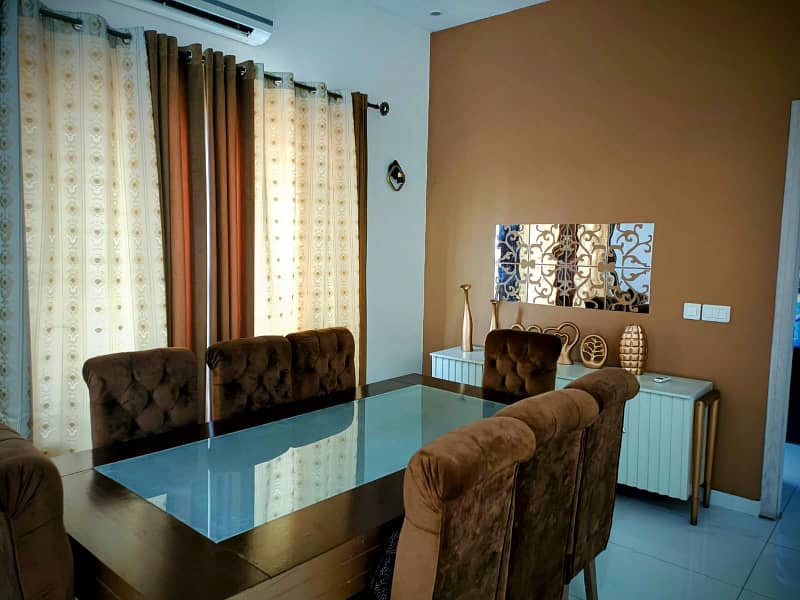 Owner's Built 1 Kanal Modern House Available for Sale 10