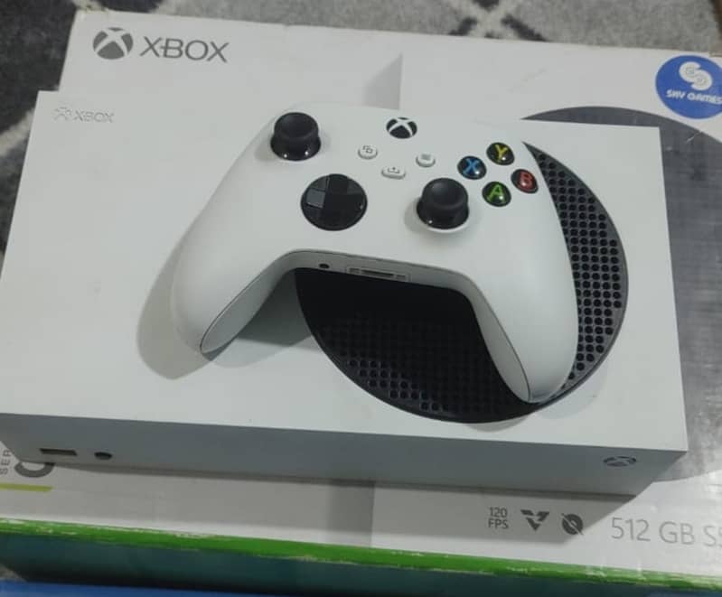xbox series s almost brand new with paid games 0