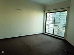 1 Kanal Outclass Upper Portion For Rent In Johar Town