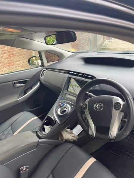 Toyota Prius 2010 G Touring Selection ( Full  Option ) 5