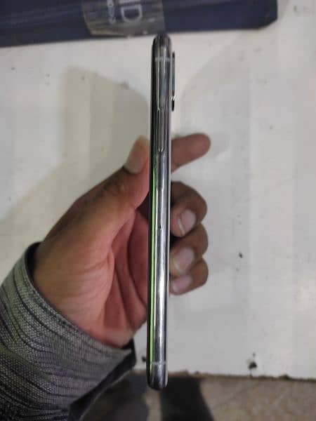 iPhone X 64gb non pta 4