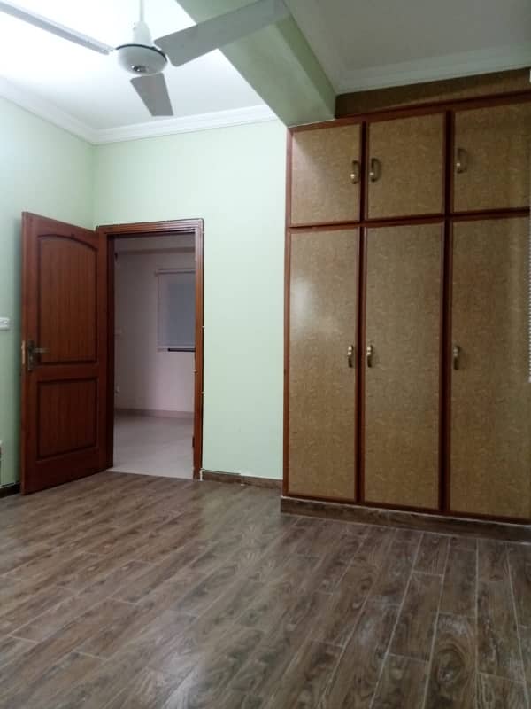 G-15: 2 Bed flat available for rent at G-15 Markaz 10