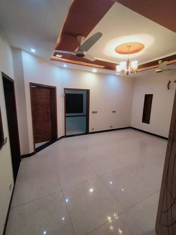 10 Marla Full House with Multipurpose Basement is Available for Sale in Overseas A Block, Bahria Town, Lahore. 3