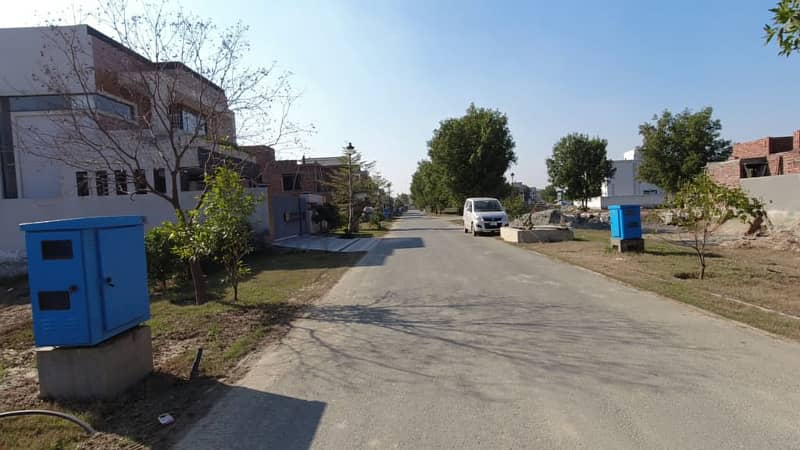5 Marla Residential Plot For Sale In Lake City - Sector M7 Block C1 Lahore 11