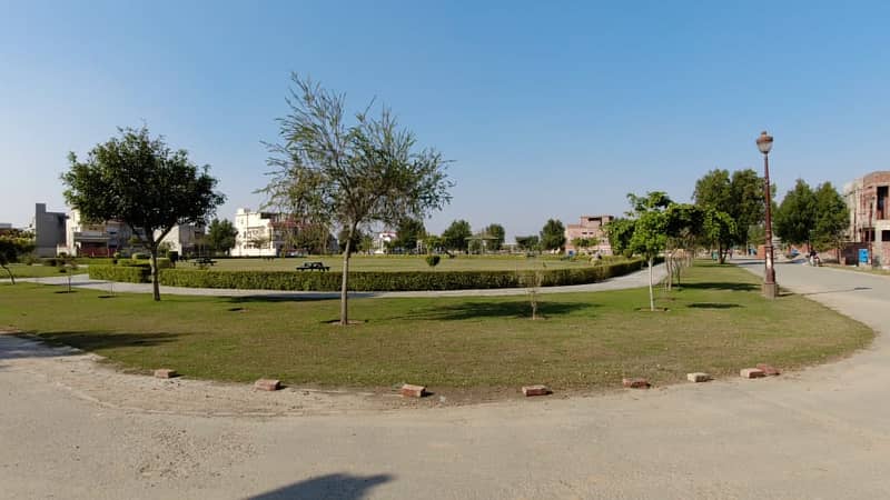 5 Marla Residential Plot For Sale In Lake City - Sector M7 Block C1 Lahore 12