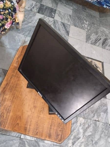 stone ka PC h Dell ke LCD h 1