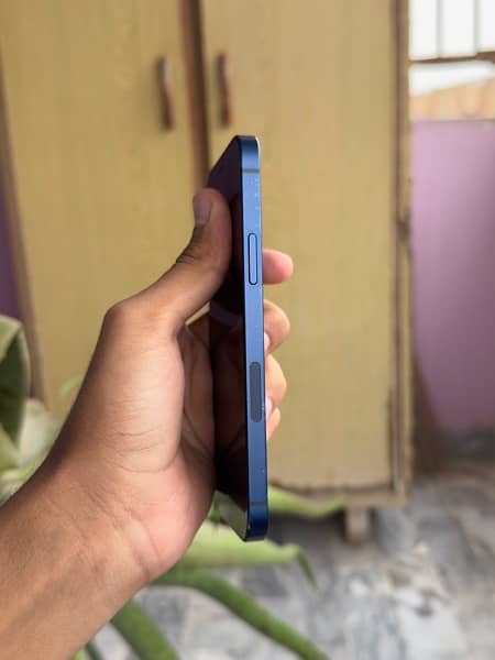Iphone 12 | 64gb | Factory unlock 2