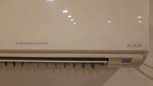 Mitsubishi 1 ton AC Mr. Slim original condition 1st owner used with c