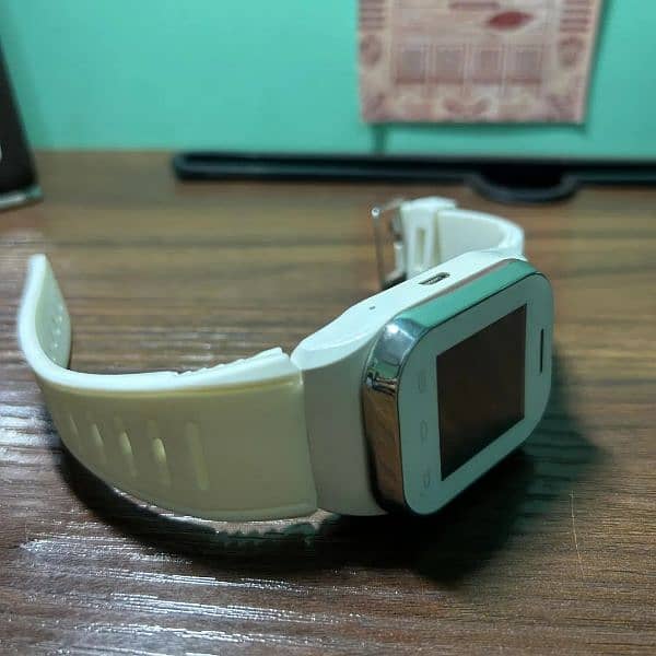 SMART MOBILE WATCH 0