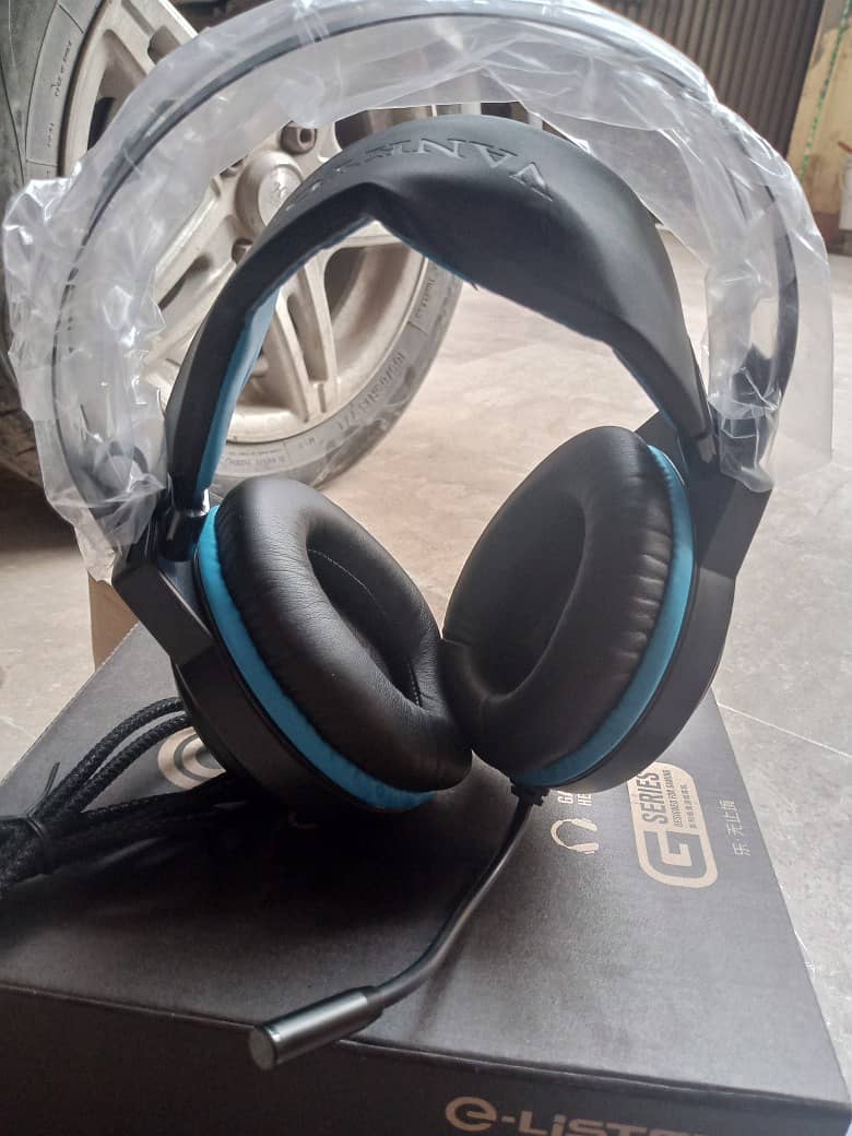 Commander CM-7000 Gaming Headset 3