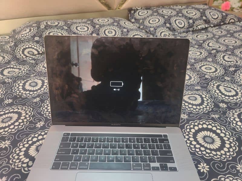 MacBook pro 2019 16" 3