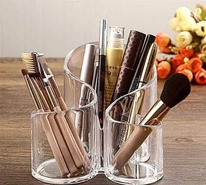 Acrylic Makeup organizer 2