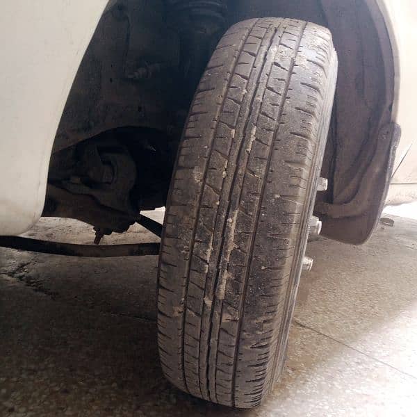 Dunlop tyres for mehran cuore coure alto. size 145/12+ coure chimte 2