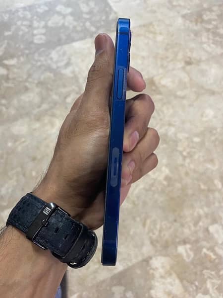 iphone 12 blue 2