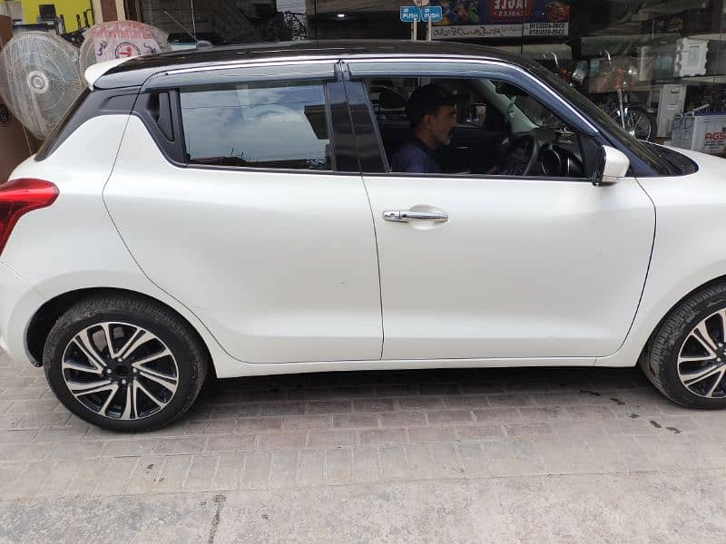 Suzuki Swift 2022 7