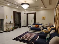 10 Marla Like New Gated Area House For SALE In Johar Town Hot Location