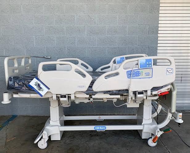 Electric Bed for Rent / Patient bed/medical bed/hospital bed For Rent 8