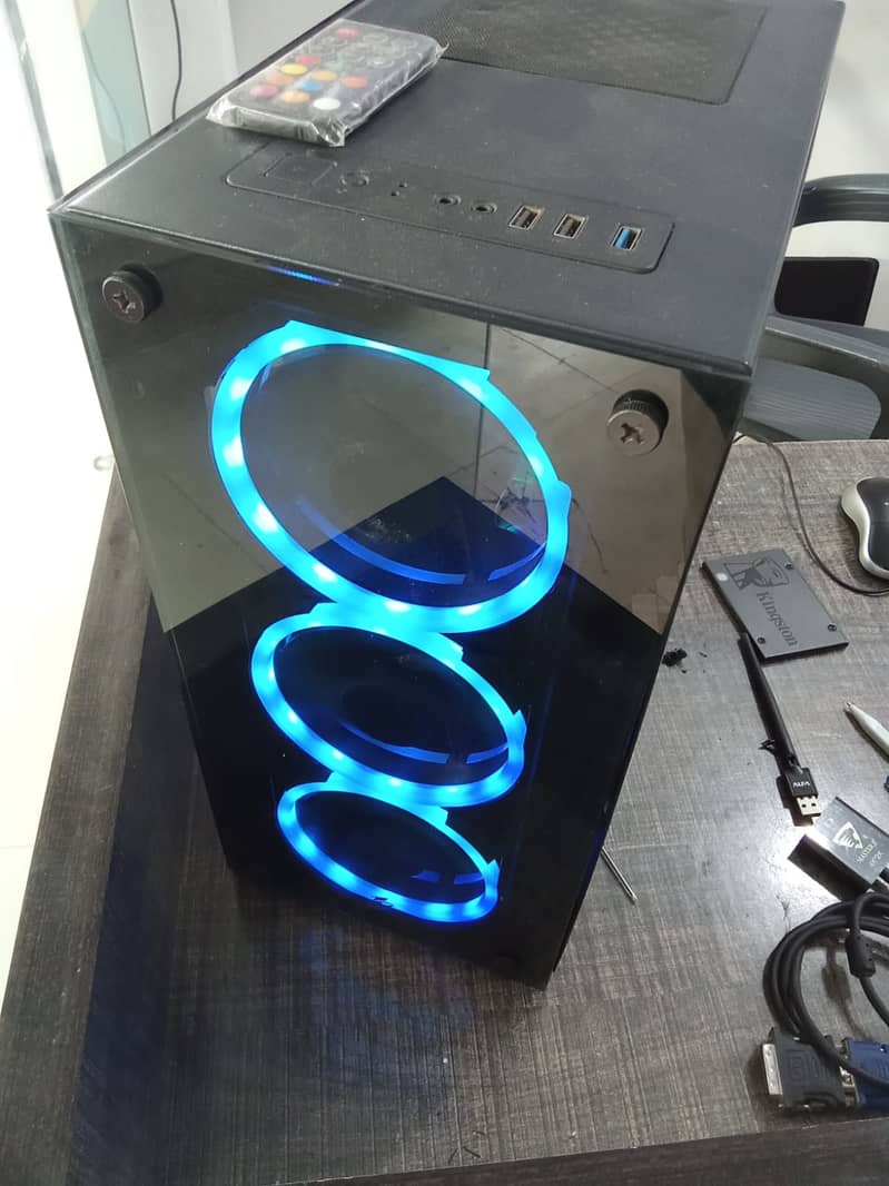 Gaming Casing with RGB Fans 5
