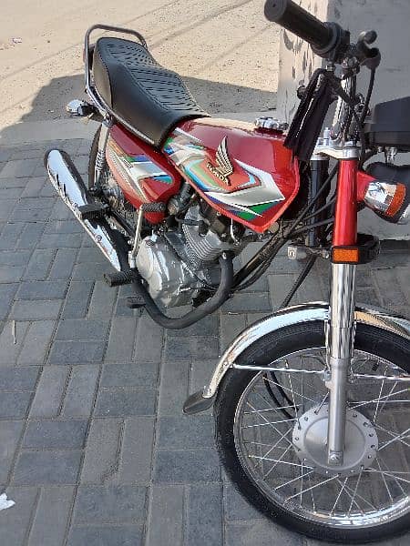 Honda 125 model 2023 Good condition 3