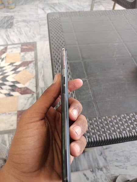 Oppo f19 pro 10/10 Watsapp 03484520339 3