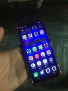 vivo 1727 in just Rs 18500