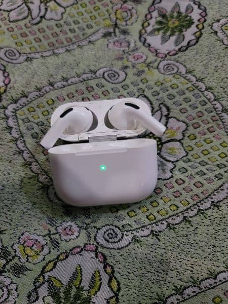 Original Apple Airpod 3 1