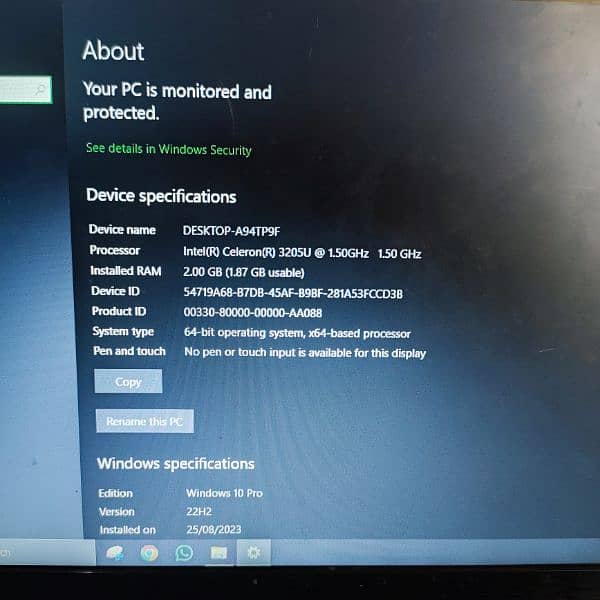 4 hr backup acer c740 windows 10 with charger 12