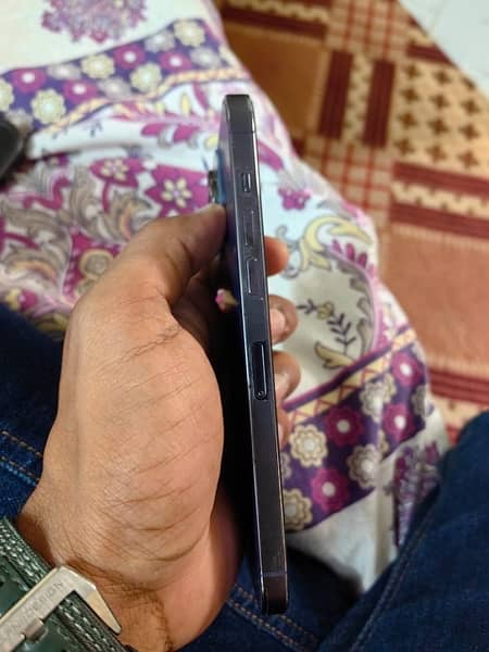 iPhone 14 Pro Max 256GB - Excellent Condition, Deep Purple 3