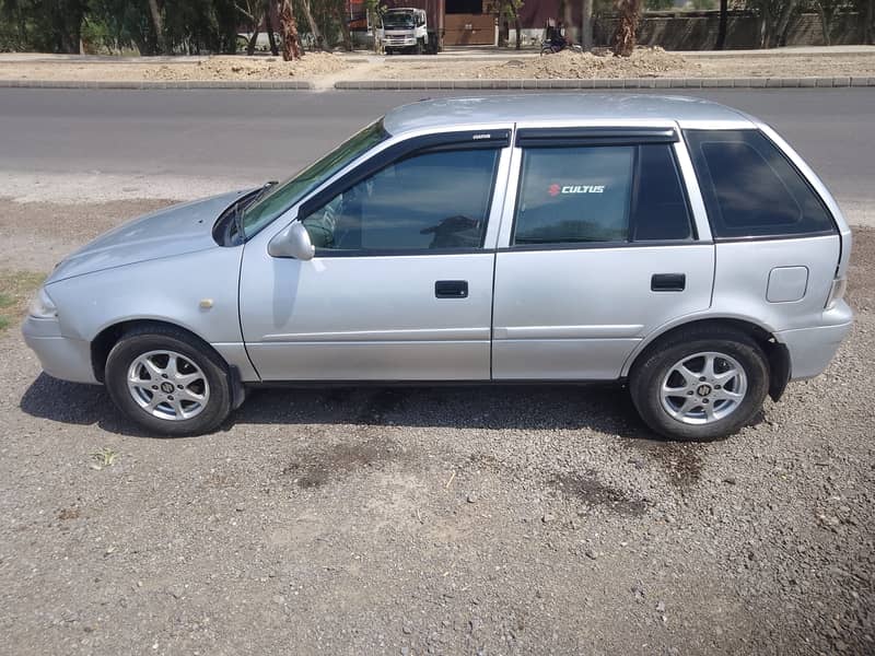 Suzuki Cultus VXR 2016 10