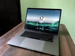 MacBook pro 2017, Core i7, 15 inch