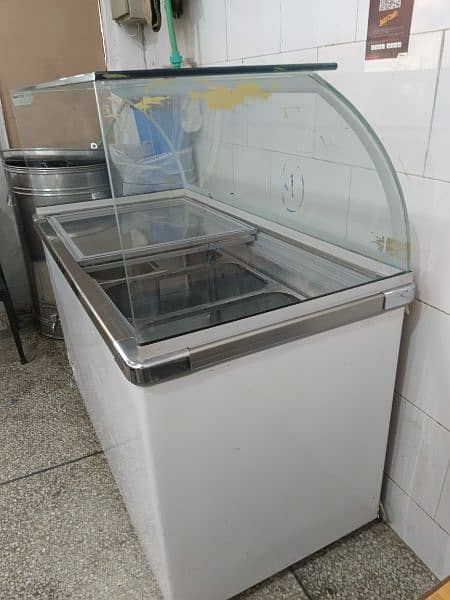 ic Baar deep freezer 6