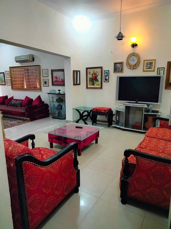 10 MARLA FULLY FURNISHED LEVISH HOUSE AVAILABLE FOR RENT IN ASKARI 10 0